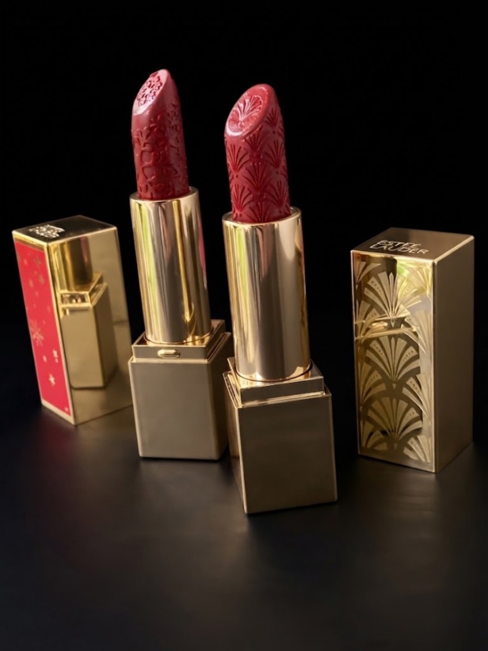 💄ESTEE LAUDER- Immortal & Red Velvet Embossed Lipstick Duo💋